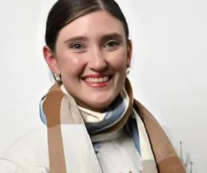 93b7b00bd9144f1dae5eb76d9e491dca